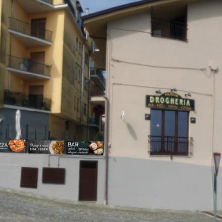 Il Canto Del Gallo Casa Vacanze Ristorante Pizzeria Cassinasco Exterior photo